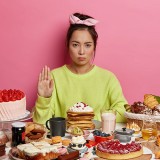 5 Tips Ampuh Mengurangi Kebiasaan Makan Manis