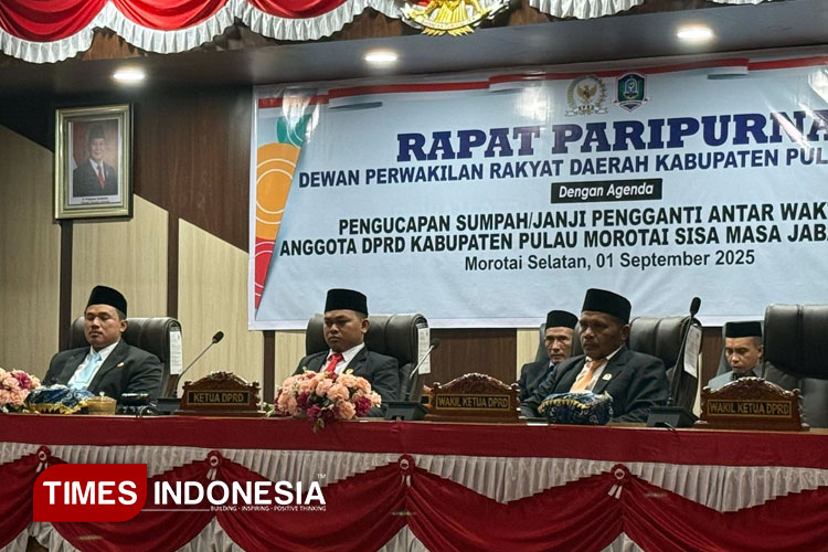 Suasana Rapat Paripurna di DPRD Pulau Morotai, Senin (1/9/2025). (Foto: Munces For TIMES Indonesia)