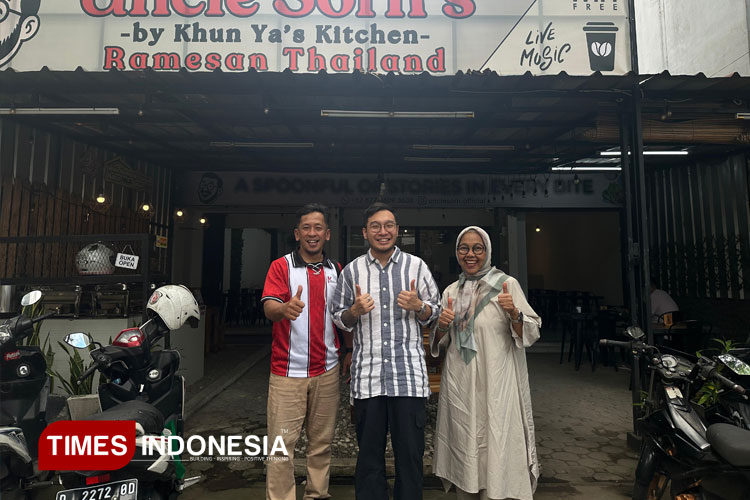 Uncle Sorn's, Ramesan Thailand ala Warteg yang Menantang Lesunya Ekonomi Bandung