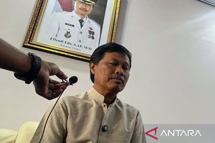 Wali Kota Cirebon Ajak Masyarakat Sampaikan Aspirasi Lewat Dialog, Jauhi Aksi Anarkis