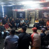 Warga Bentuk Pam Swakarsa Kolaborasi dengan Polres Pelabuhan Tanjung Perak