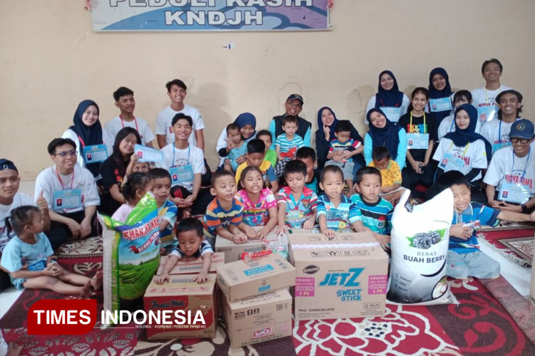 bakti-sosial2.jpg