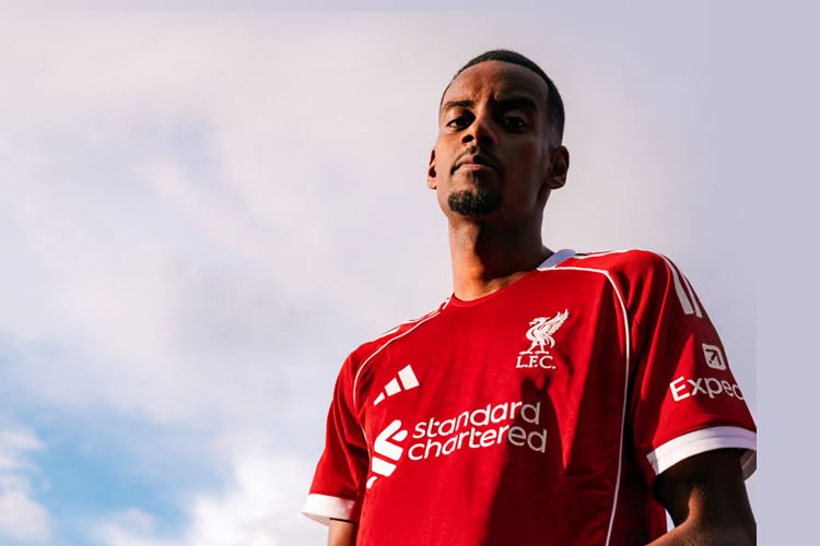 Liverpool Resmi Datangkan Alexander Isak dengan Rekor Transfer Rp 2,9 Triliun