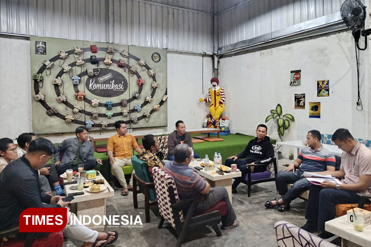 Aliansi Masyarakat Madiun Menggugat Klarifikasi Laporkan Narasi Negatif Unjuk Rasa