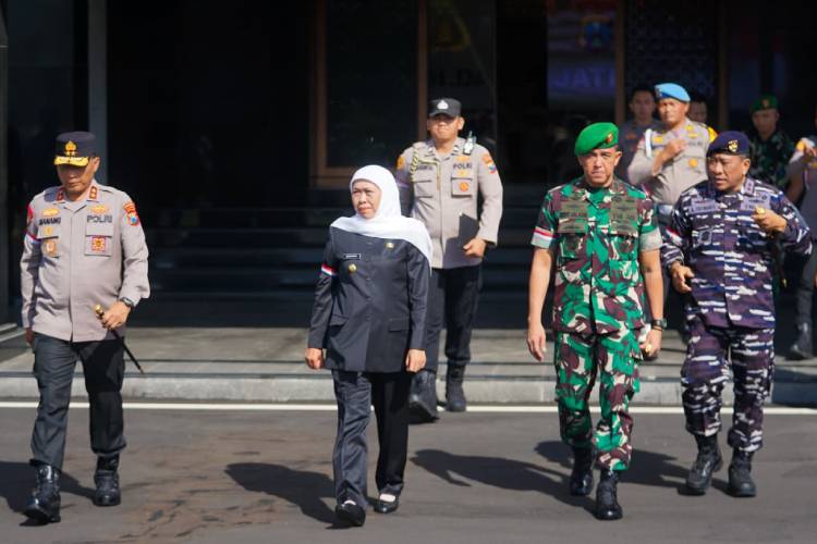 Gubernur Khofifah Meyakini Dalang Perusak Gedung Grahadi Bukan Warga Jatim