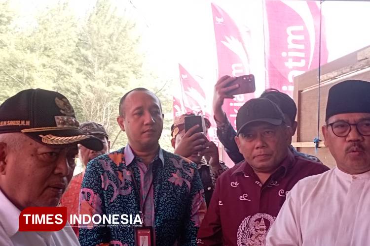 Bupati Sanusi Siapkan Industrialisasi Garam Rakyat di Malang Selatan Hingga 80 Ton