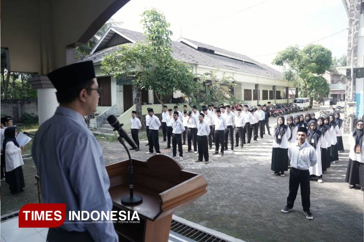 Osmaba IAIT Pacitan Resmi Ditutup, 96 Mahasiswa Baru Siap Jadi Generasi Cemerlang