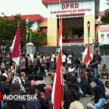 Seluruh Fraksi Nyatakan Sikap Mendukung Seluruh Tuntutan Masa Aksi, Begini Janji DPRD Morotai