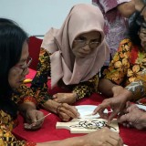 PPKG LPPM UNS dan RS Panti Waluyo Dorong Kader Lansia Bangun Relasi Positif