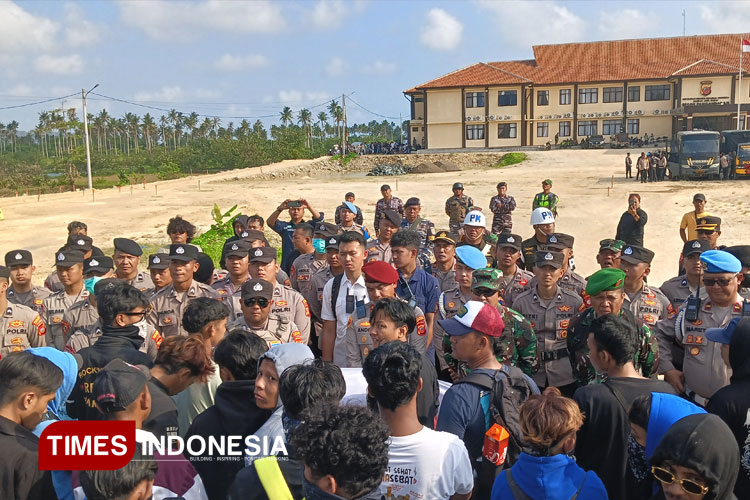 demonstrasi-Pangandaran.jpg