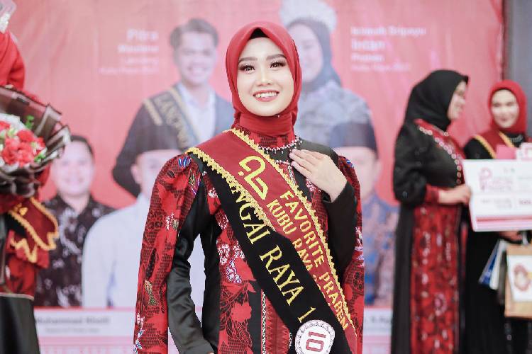 Aisyah-Fauziah-b.jpg