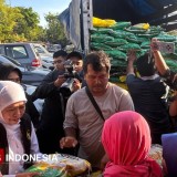 Gubernur Khofifah Gelar Pasar Murah di Surabaya