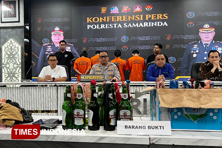 Bom Molotov di Kampus: Drama Unmul Samarinda, Mahasiswa Ditahan, Senior Diburu