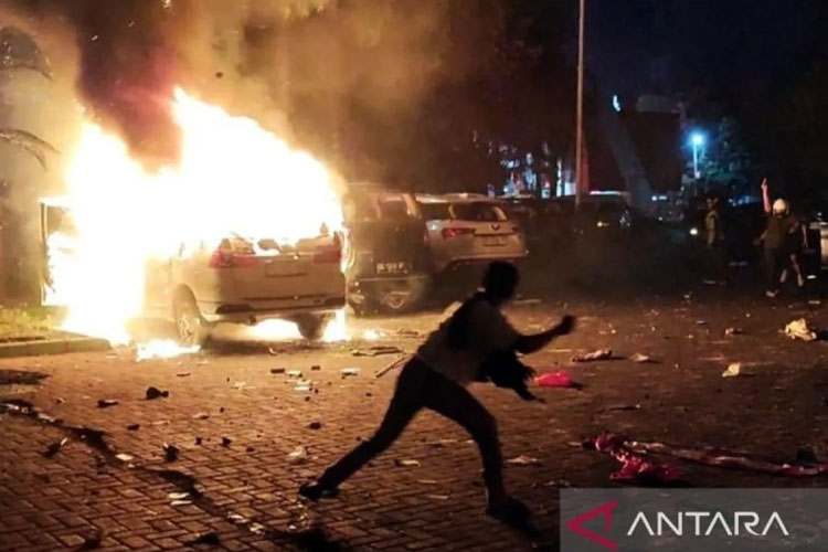 Tersangka Kerusuhan Makassar Bertambah Jadi 29 Orang, Polisi Sita Flash Disk Berisi Foto Kejadian