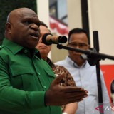 Menkumham Dorong Restorative Justice dalam Kasus Penangkapan Direktur Lokataru