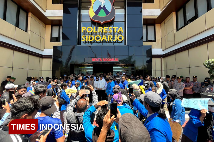 Polresta-Sidoarjo-aa.jpg