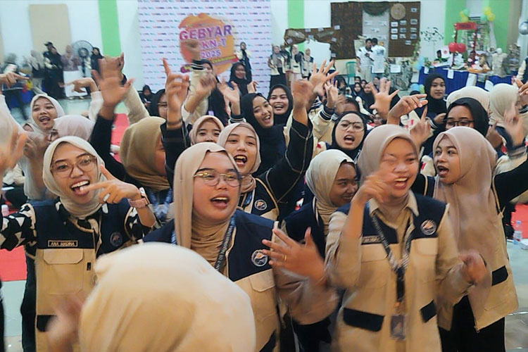 Socialpreneur-Celebration-penutupan-KKNT-34.jpg