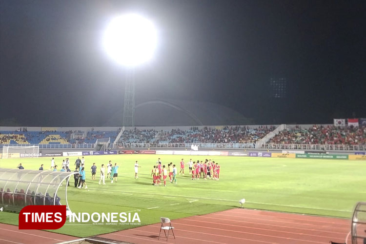 Timnas-U-23-ditahan-mbang-Laos-2.jpg