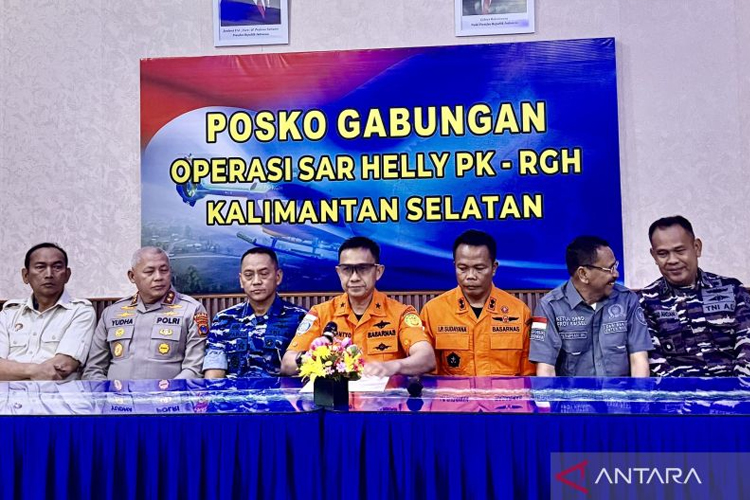 Heli Jatuh di Kalsel, Basarnas: 7 Korban Masih Terjebak di Bangkai, Satu Tewas Dievakuasi