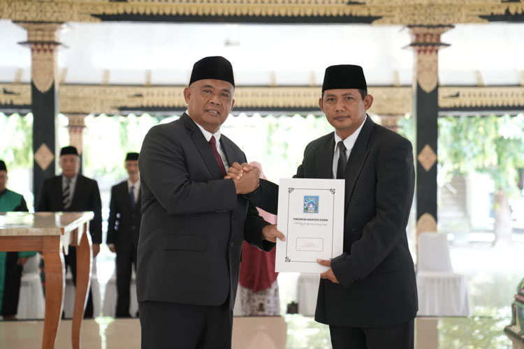 Bupati Sleman Lantik Kepala Disdukcapil Baru, Dorong Peningkatan Layanan Publik