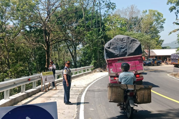 Jalur Gumitir Dibuka, Gubernur Khofifah Harap Percepat Konektivitas Jember–Banyuwangi