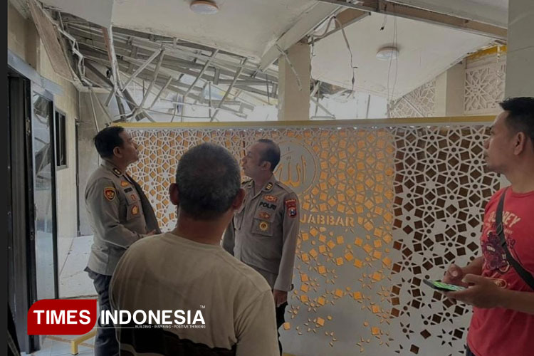 Aksi Kerusuhan dan Pembakaran, Bangunan Masjid Al Jabar Polsek Tegalsari Masih Utuh