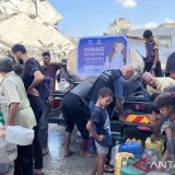 Kolaborasi BAZNAS RI dan Ivan Gunawan, Air Bersih dan Makanan Tersalurkan di Gaza