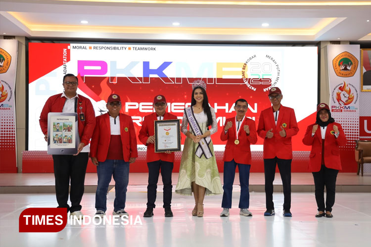 Untag Surabaya Raih Rekor MURI untuk Komik Patriotisme Berbasis AI Terbanyak di Dunia