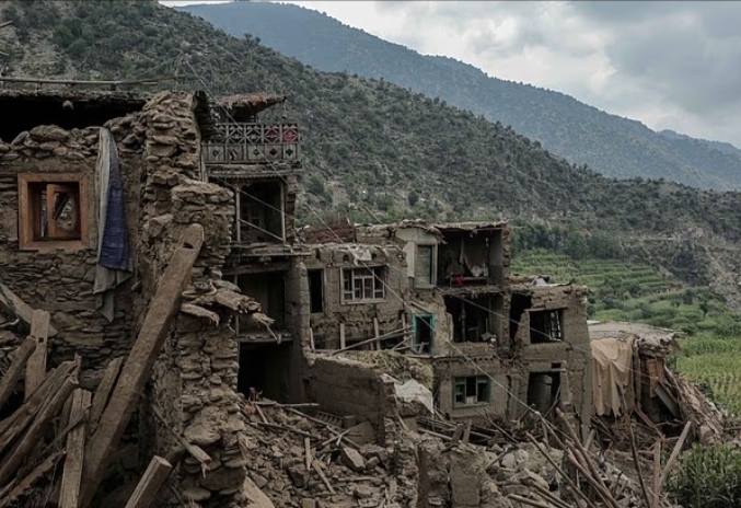 Gempa-Afghanistan-2.jpg