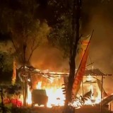 Kebakaran Hanguskan Gudang Sortir dan Mobil di Banyuwangi