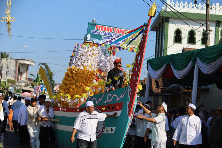 Maulid-Nabi-Banyuwangi-2.jpg