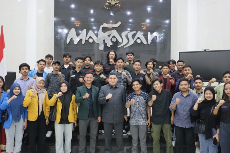 Aktivis Kampus Makassar Bantah Mahasiswa Terlibat Pembakaran DPRD