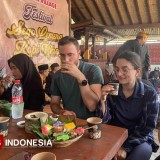 Sego Lemeng dan Kopi Uthek, Wisata Gastronomi Khas Banyuwangi