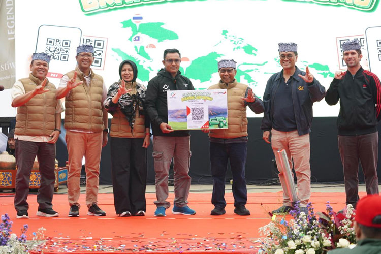 Bank-Jatim-Bromo-Marathon-3.jpg