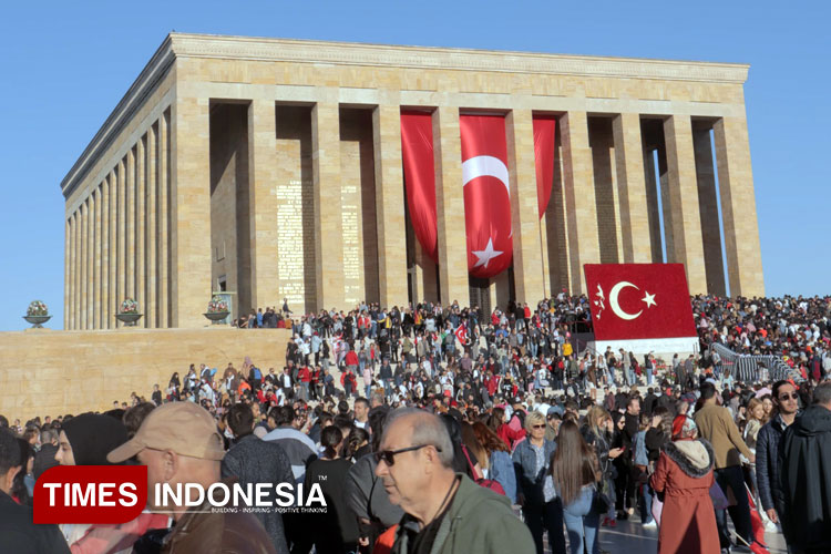 Kemegahan-Anitkabir-a.jpg