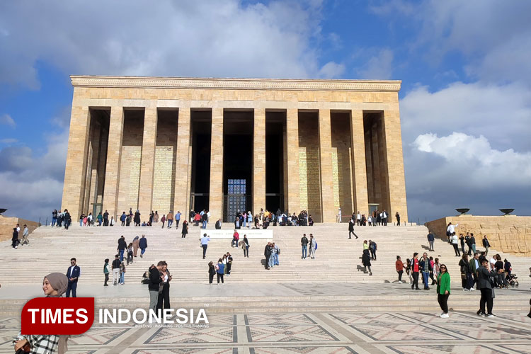 Simbol Kebanggaan Turki: Mengulik Sejarah dan Arsitektur Monumental Anıtkabir