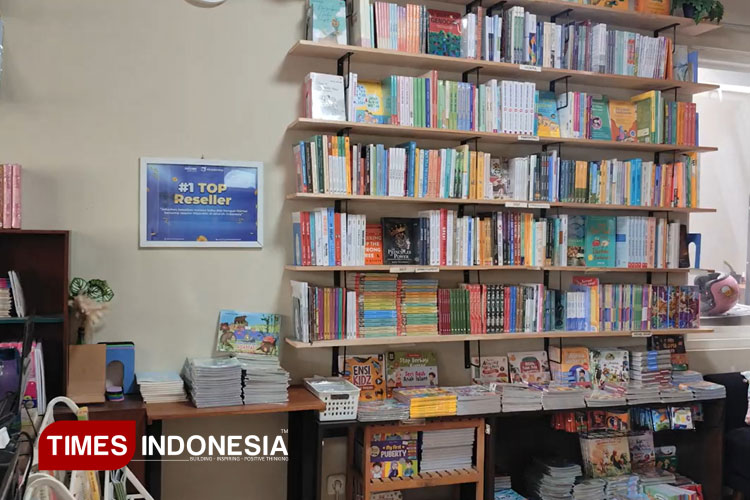 Book By Ibuk Malang, Toko Buku Indie dengan Segudang Cerita
