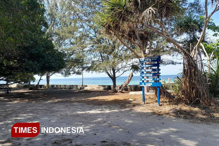 pantai-wisata-Londa-Lima-2.jpg