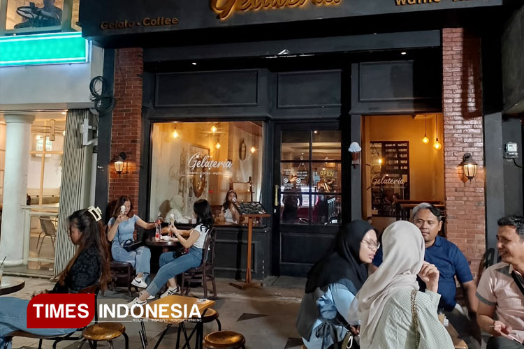 Gelateria, Kafe Bergaya Klasik di Surabaya dengan Sajian Gelato yang Menggoda