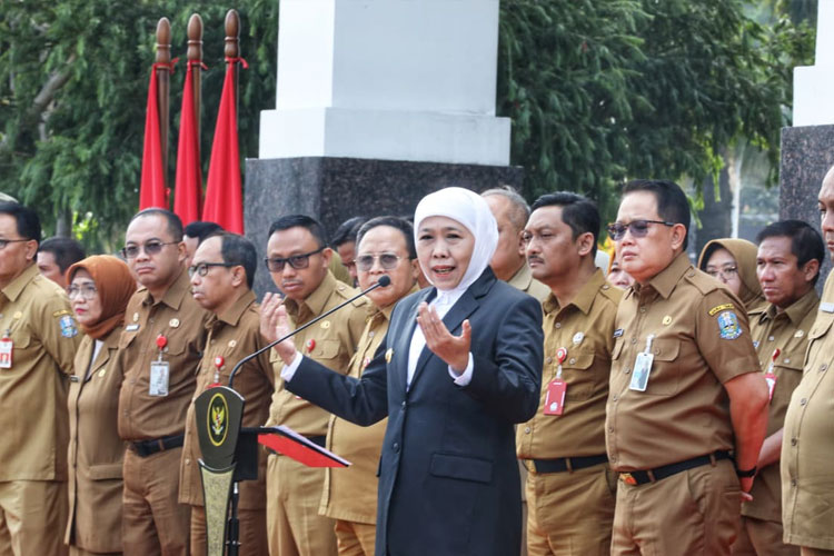 Gubernur-Khofifah-37.jpg