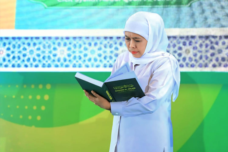 Hari Literasi Internasional, Gubernur Khofifah Ajak Masyarakat Budayakan Saring Sebelum Sharing