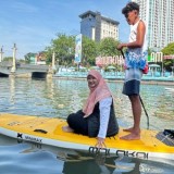 Olahraga Stand Up Paddle Berpotensi Jadi Ikon Wisata Baru Surabaya