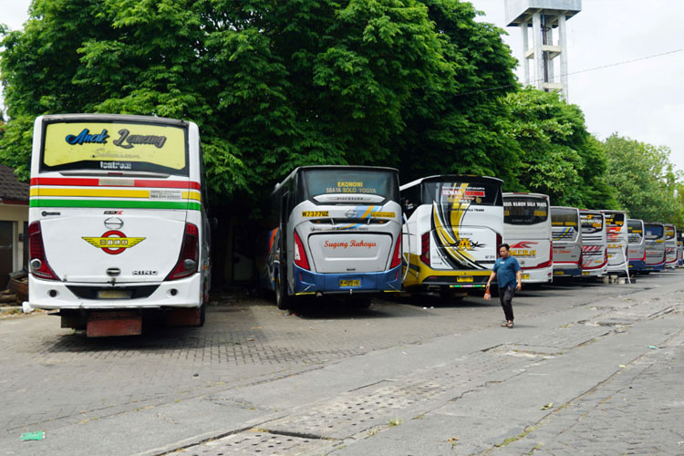 Pemkot Yogyakarta Siapkan Parkir Terminal Giwangan untuk Bus Wisata dan Revitalisasi 68 Kios