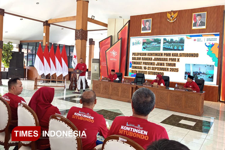 Pesan Bupati Mas Rio Saat Lepas Keberangkatan Siswa PMR Situbondo