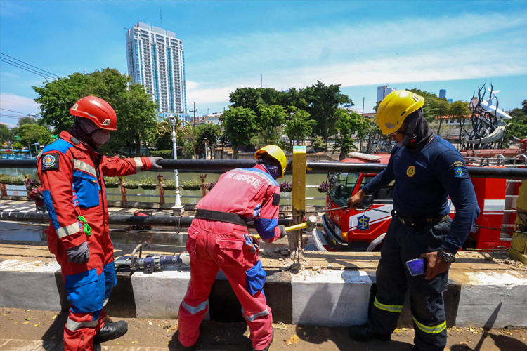 Pemkot Surabaya Gelontor Rp2,5 Miliar untuk Perbaikan Fasum Pasca Demo Anarkis