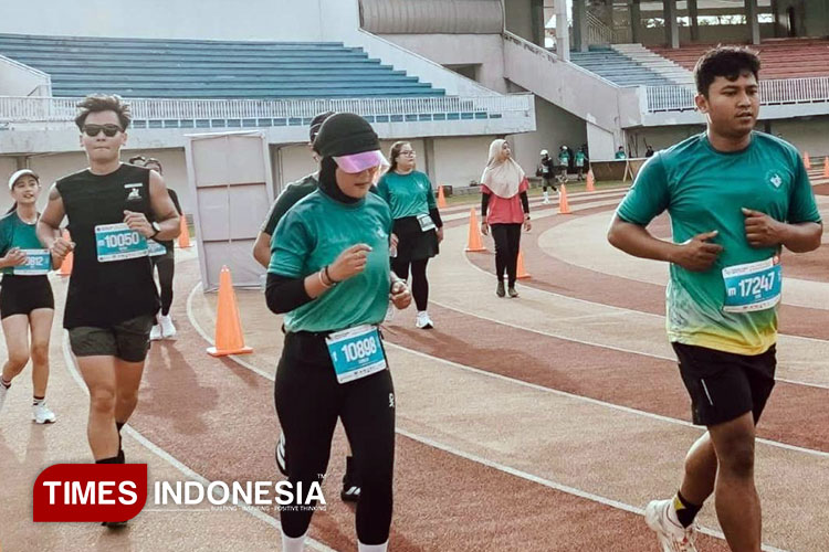 Suasana para pelari di Sibakul Sport Fest 2025 Mandala Krida (FOTO: A.Riyadi/TIMES Indonesia)