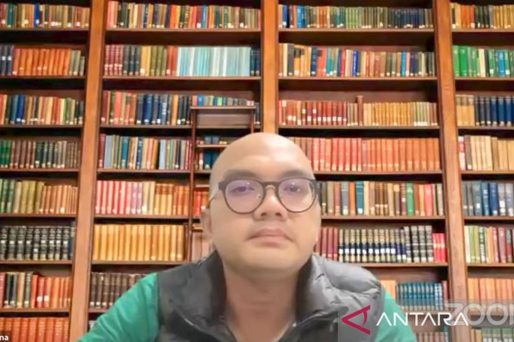 Ekonom Indef: Pasar Masih Menakar Arah Kebijakan Menkeu Baru