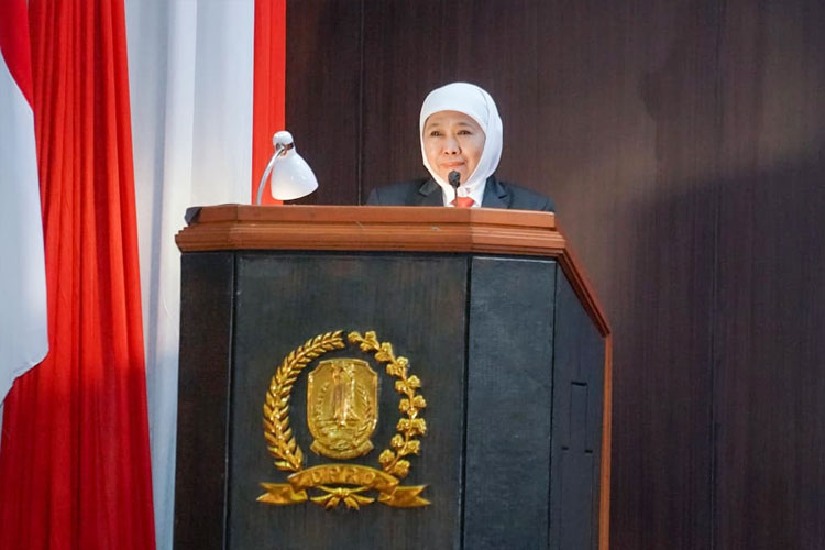 Gubernur-Khofifah-6.jpg