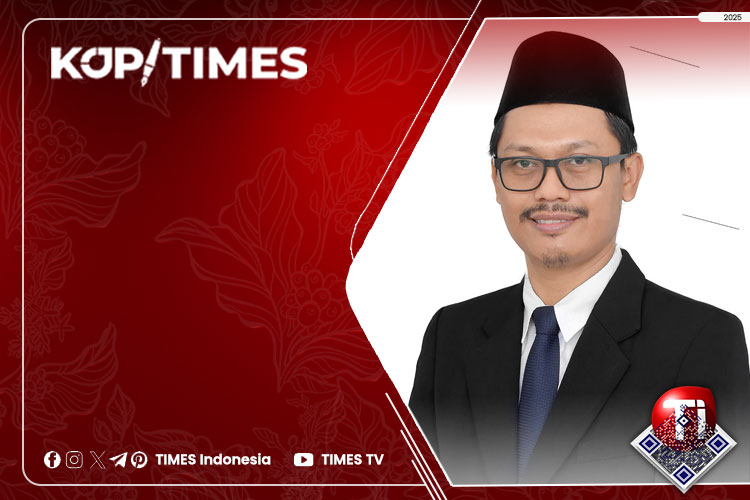 Lukman Santoso Az, Lukman Santoso Az, Bergiat di Pusat Studi Agama dan Negara Fakultas Syariah IAIN Ponorogo.