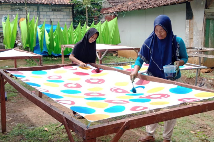 Batik Ciprat Harapan Mandiri: Karya Indah dari Tangan Disabilitas Blora